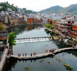 广西长沙旅游攻略(长沙旅游攻略景点必去二日游)