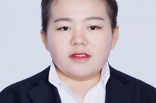 广西私人伴游招聘 5天赚10万？年轻女孩陪客户吃吃喝喝后发现…这种“工作”套路太深