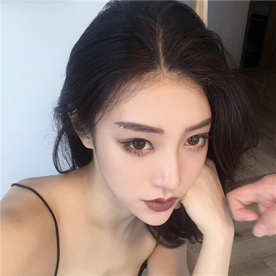 广西伴游女生寒莱的资料