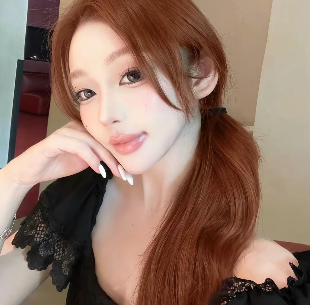 广西伴游女生 | Victoria LiLI的资料